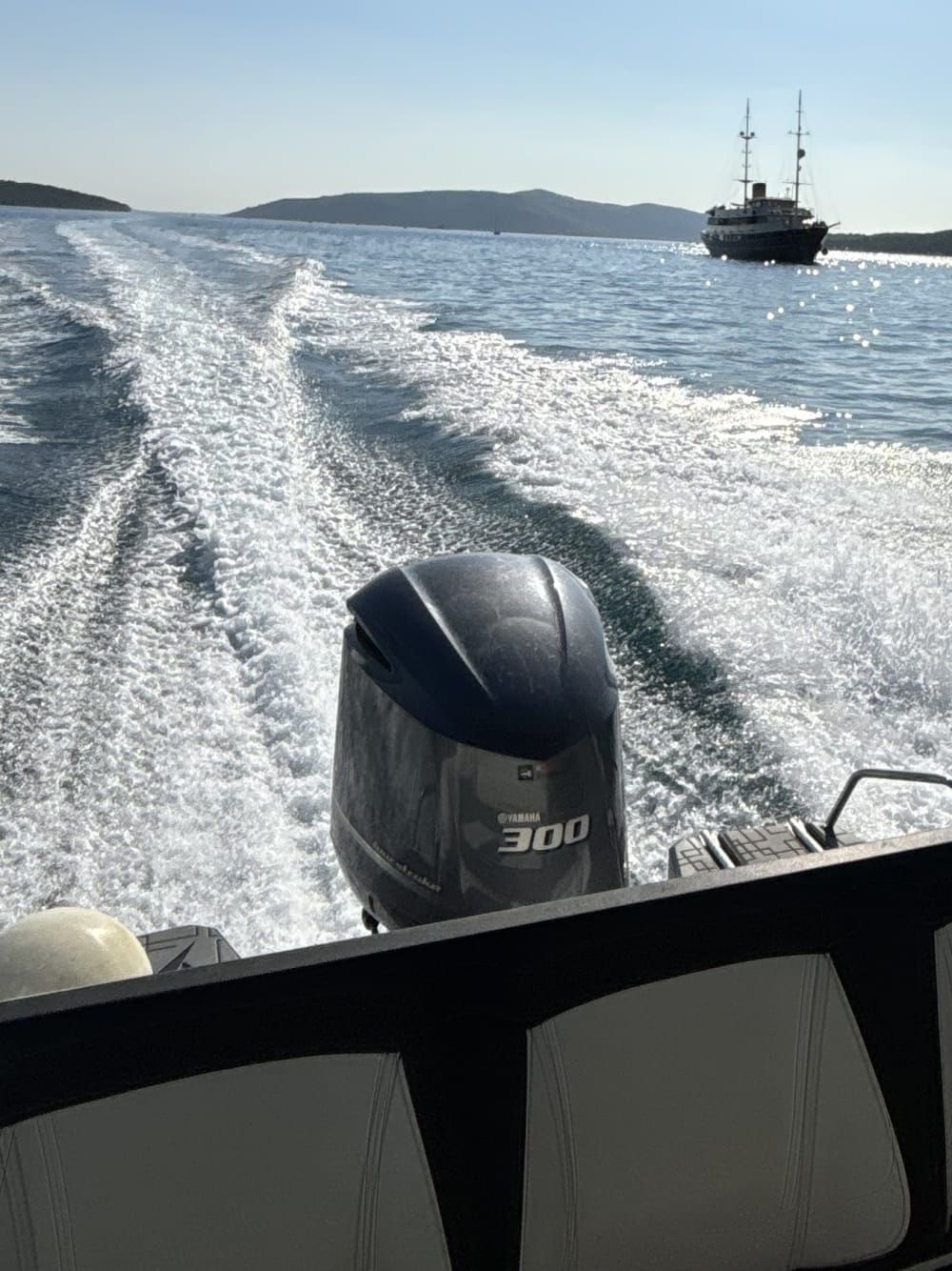 I sogni dell'isola diventano realtà: tour in barca di un giorno intero a Drvenik e Šolta