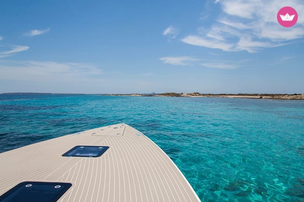 Formentera Dreams – Playas escondidas y aventuras acuáticas