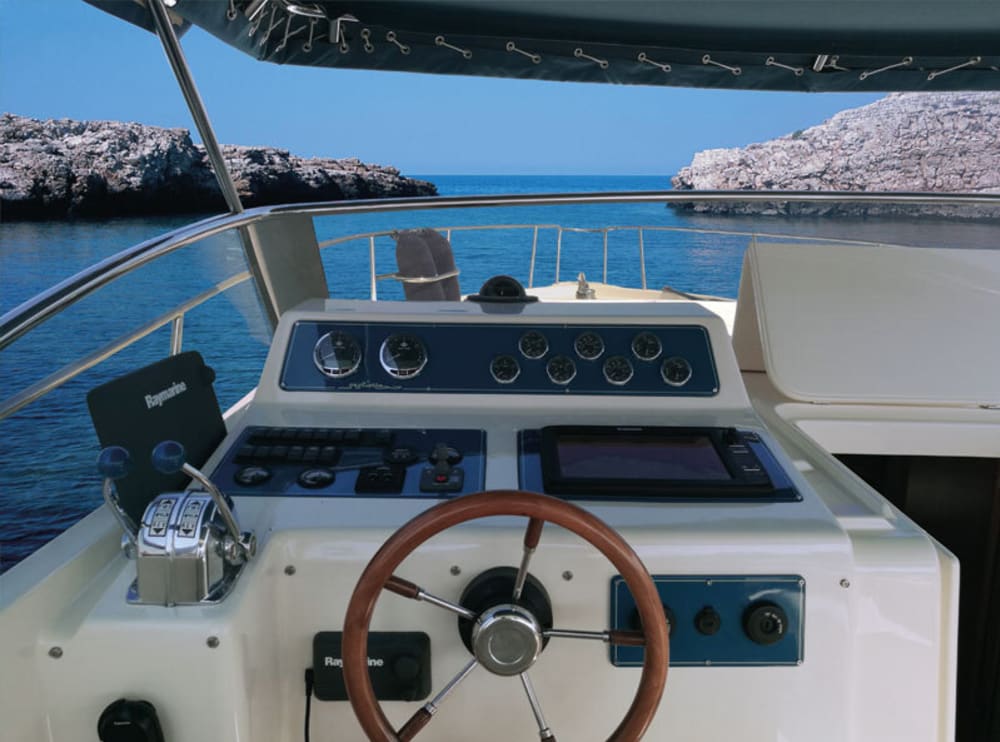 Capri dal mare: crociera privata da Nerano