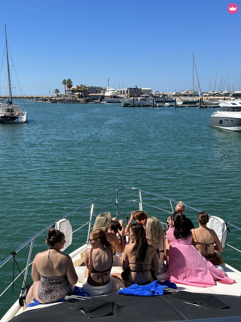 4-Hour Private Yacht Cruise: Jet Ski (Price Not Included) and Portuguese Riviera