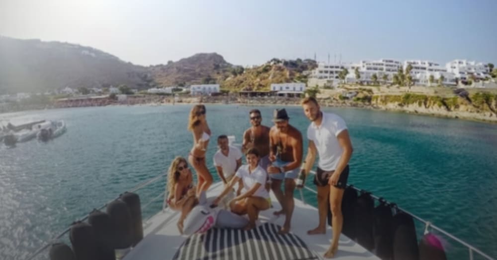 Mykonos Sud via mare: crociera avventura di 7 ore