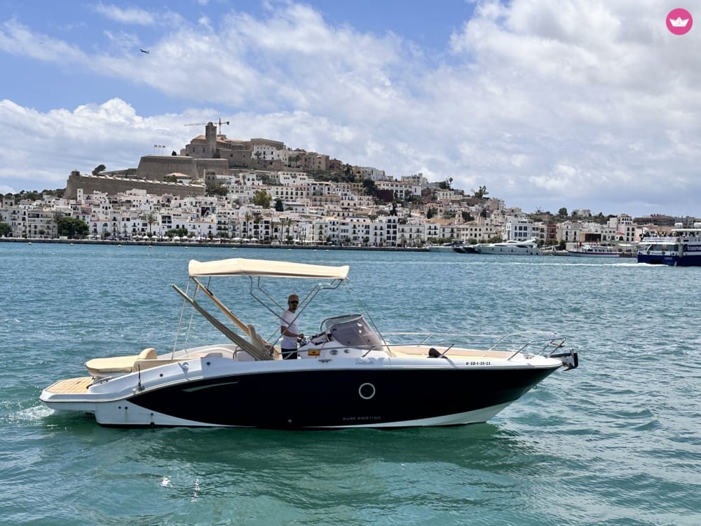 Sonne und Gelassenheit: Ganztägige Kreuzfahrt nach Espalmador und Illetas