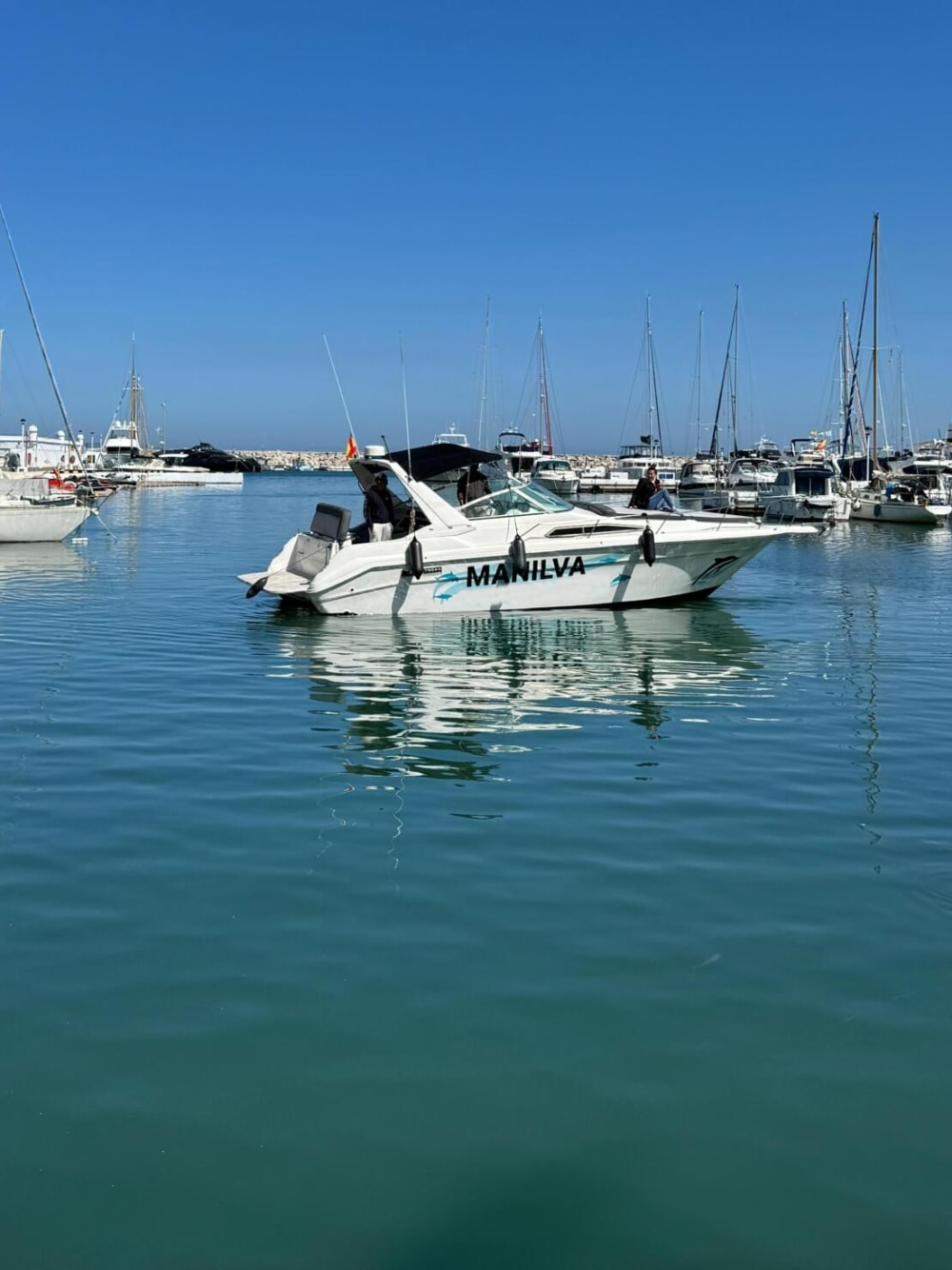 Día Privado en el Mar de 6 Horas: Libertad Total