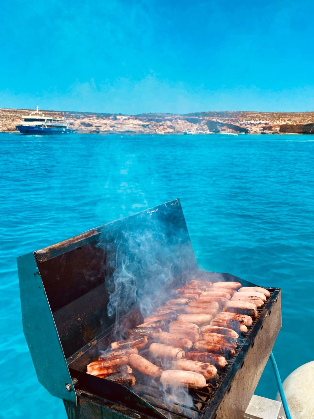 Full-Day Catamaran Adventure: Blue Lagoon & Gozo