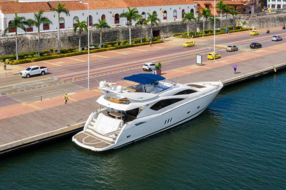 Luz Dorada – Recorrido al Atardecer Grand Standing (2 h)