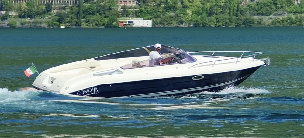 Comer See: 8-stündige Tour mit historischen Villen, köstlichem Mittagessen, Schwimmen und Wakeboarden