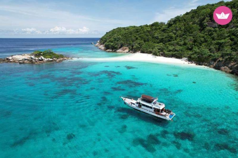 Blue Horizons Dive Charter: Explore Racha Yai