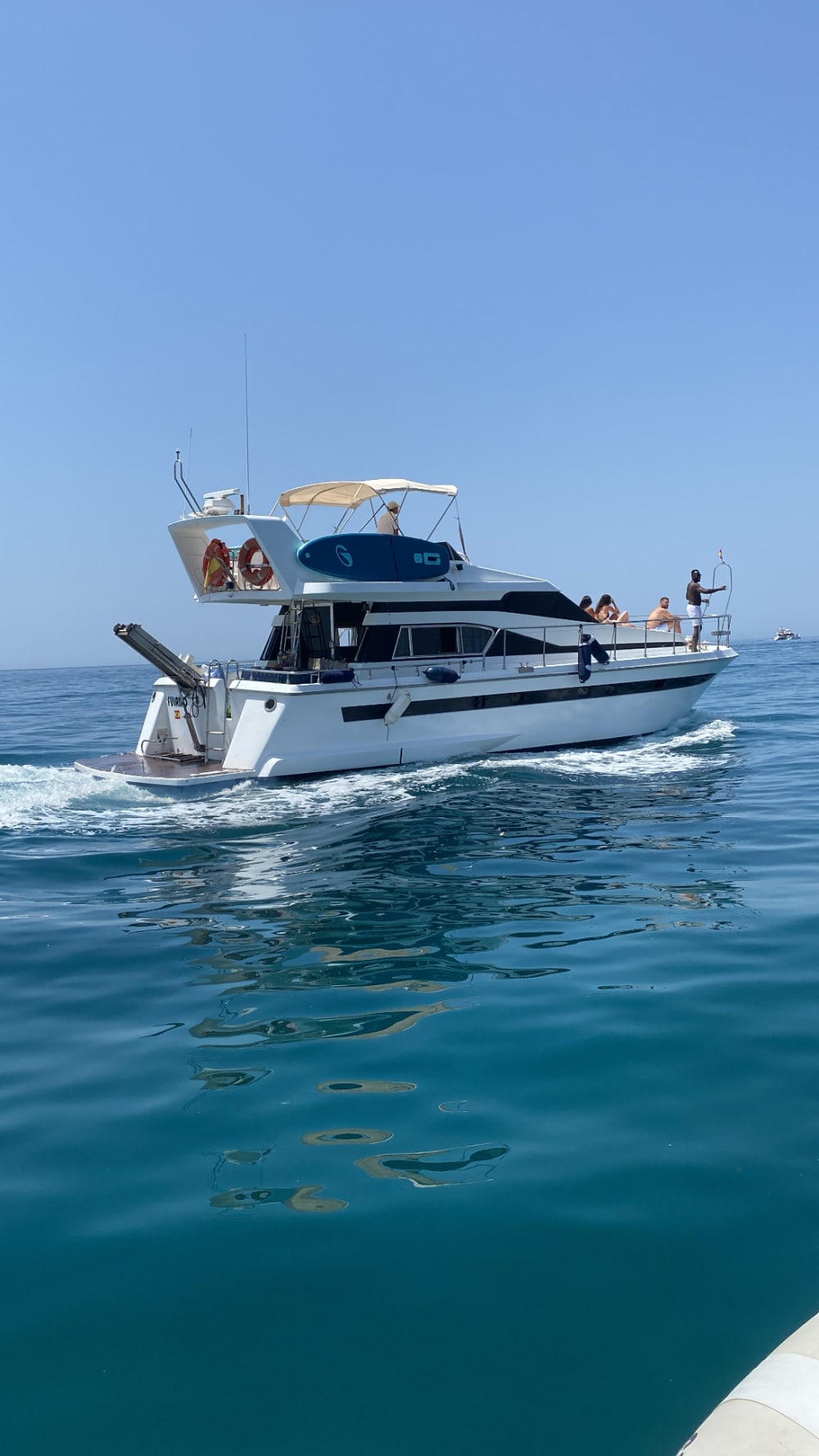 Mini Yacht Getaway from Marbella – Sea, Relaxation and Good Food (4h)