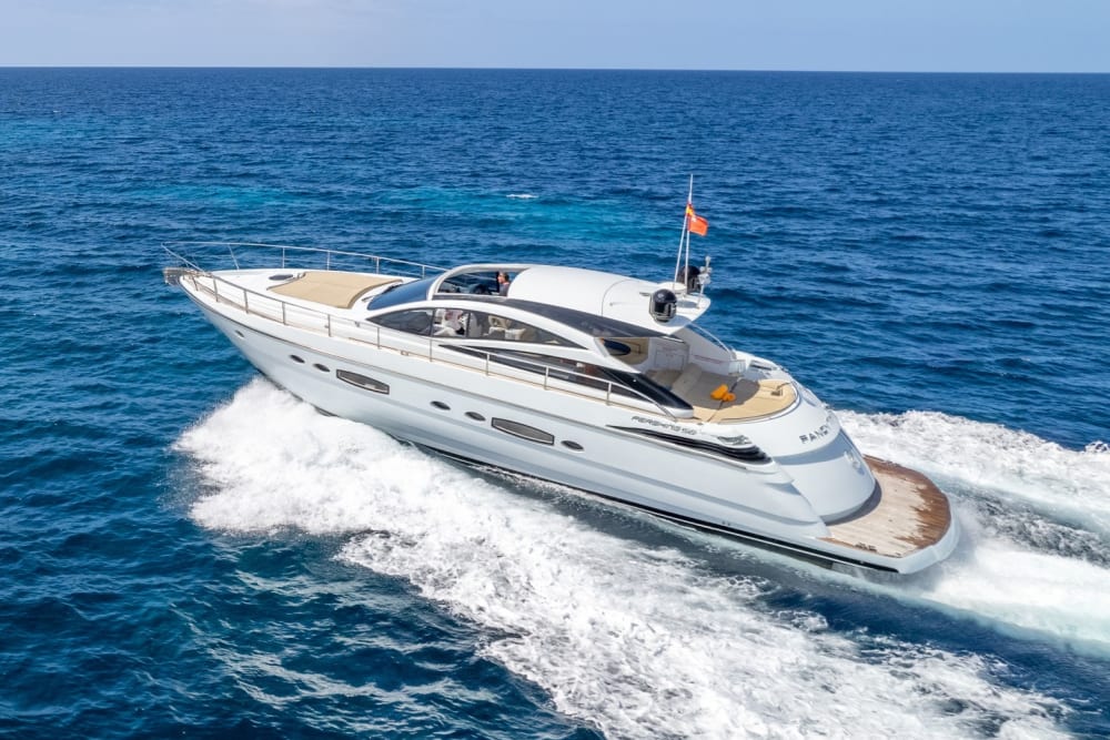 Escapada de um dia para Cala Saona – 8 horas de sol, mergulho e cavernas deslumbrantes