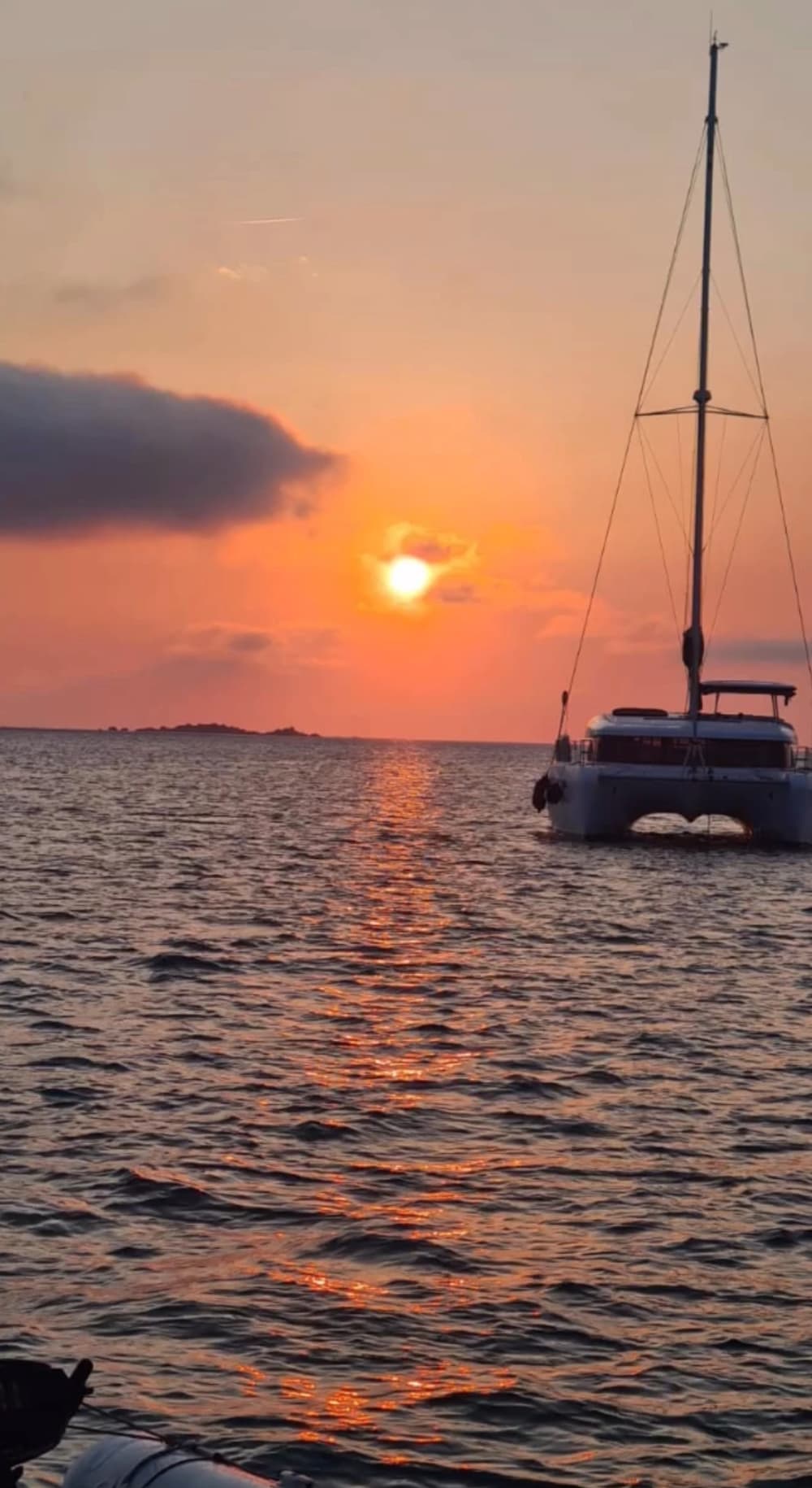 Sunset in San Teodoro: Exclusive cruise between sky and sea