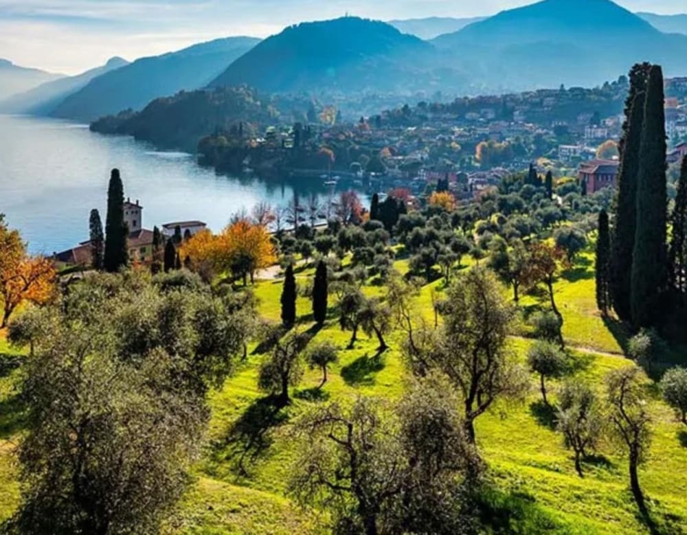 Trekking (berggids) Comomeer en boottocht