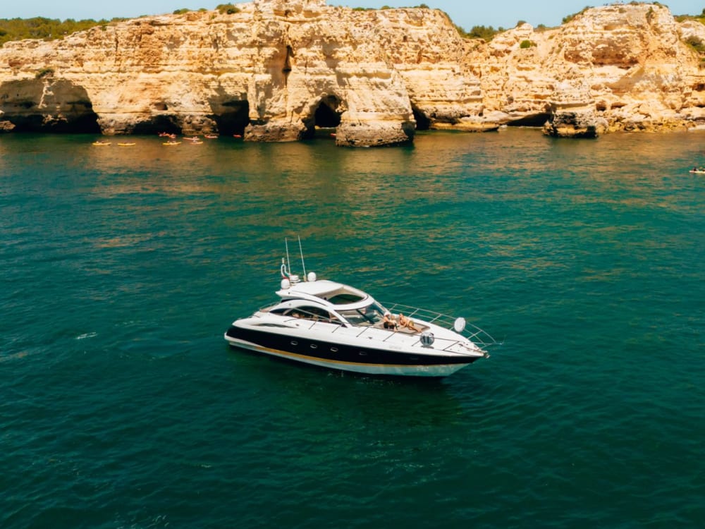 3.5-Hour Algarve Coastal Explorer – Bays, Caves & Alvor Swim Stop