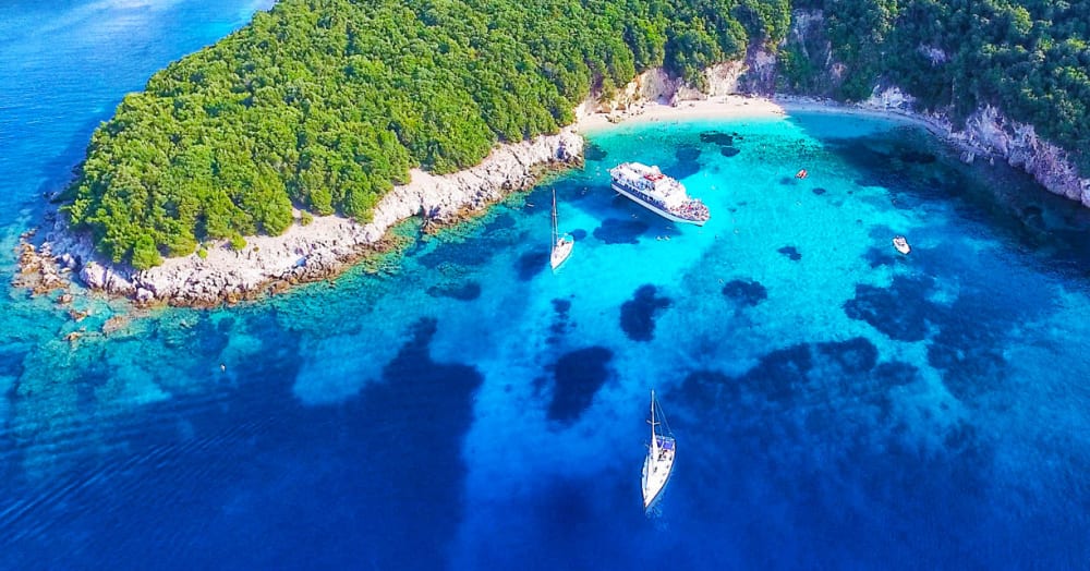 Fuga alle isole di Syvota: una giornata tra baie nascoste e vita di villaggio