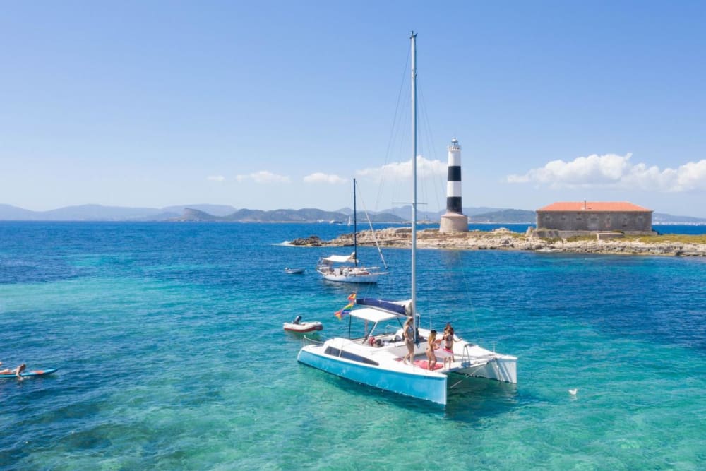 Escapade en catamaran de 8 heures depuis Platja des Codolar