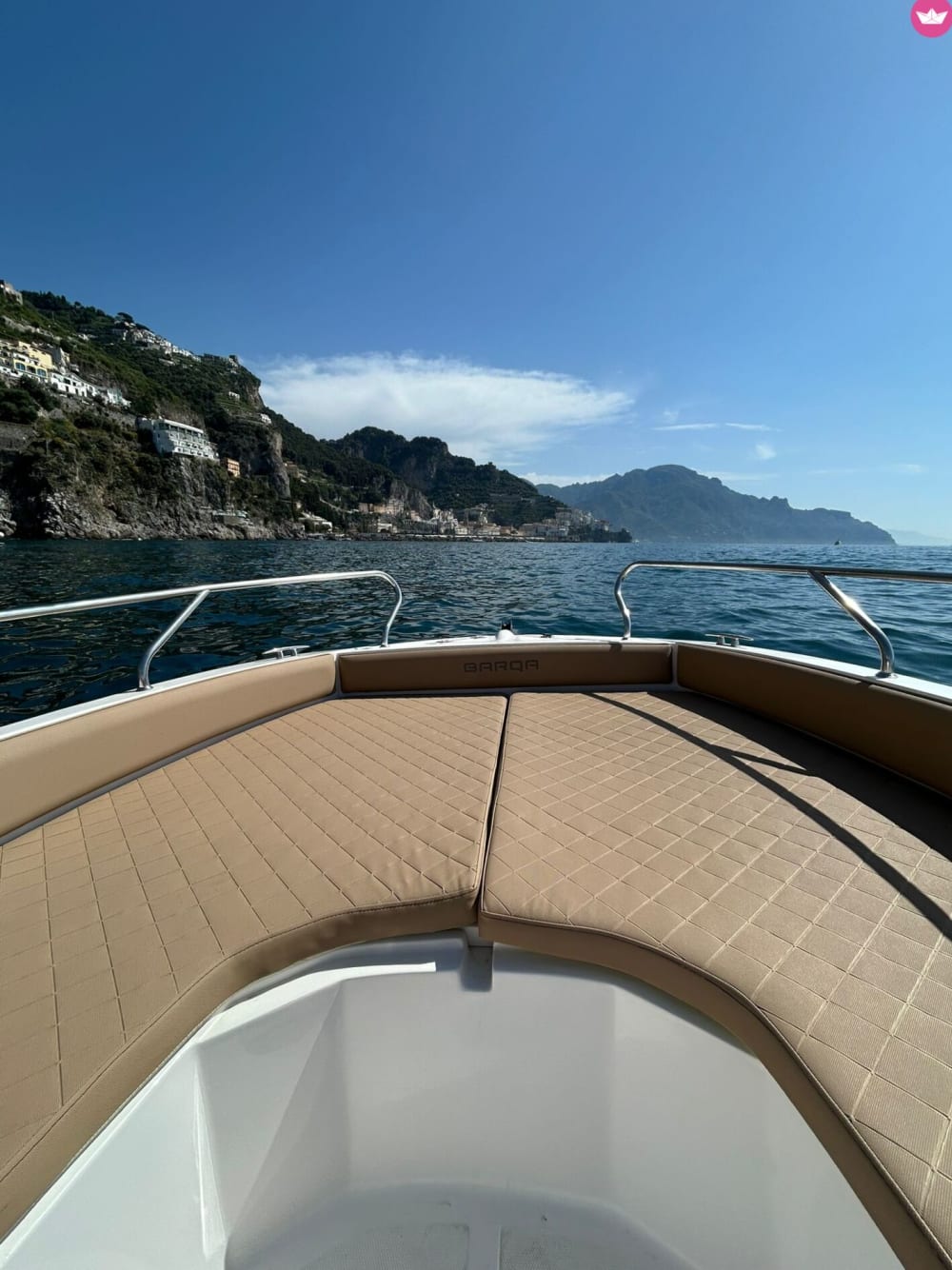 Capri Tour – Explore the Island of Wonders