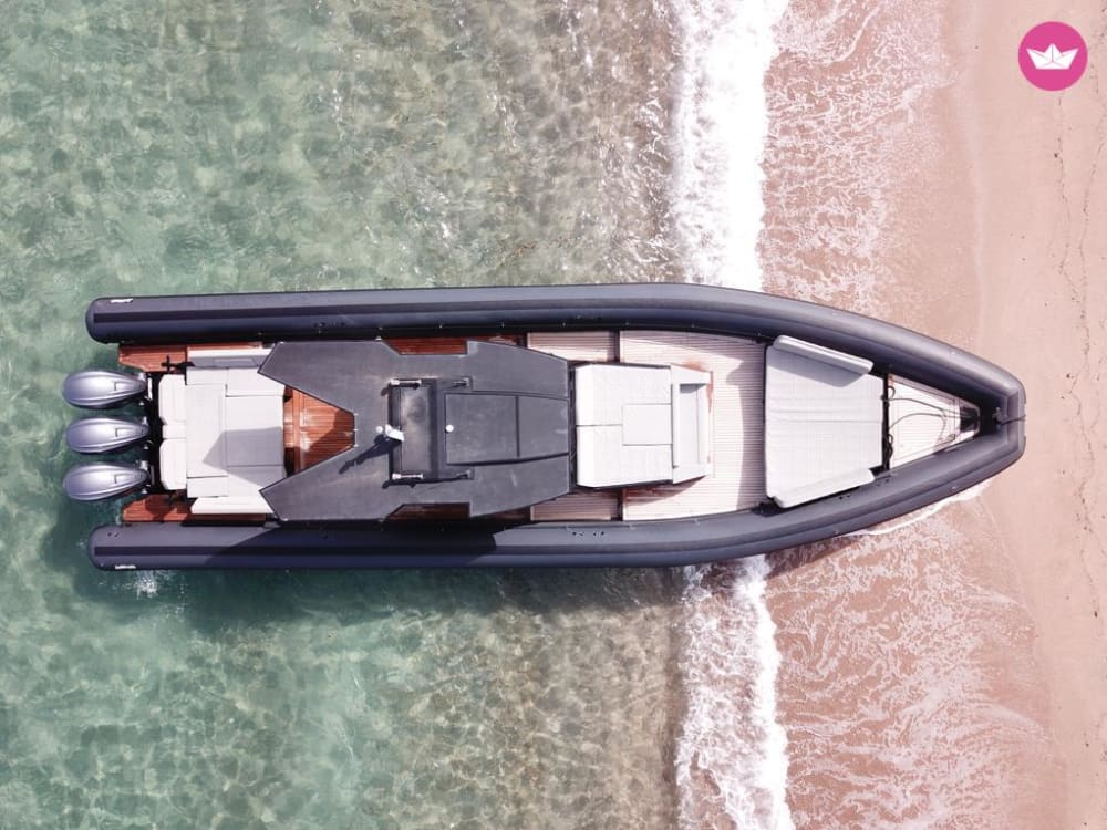 Escapada a la costa: Descubre Rosas y las Islas Medas