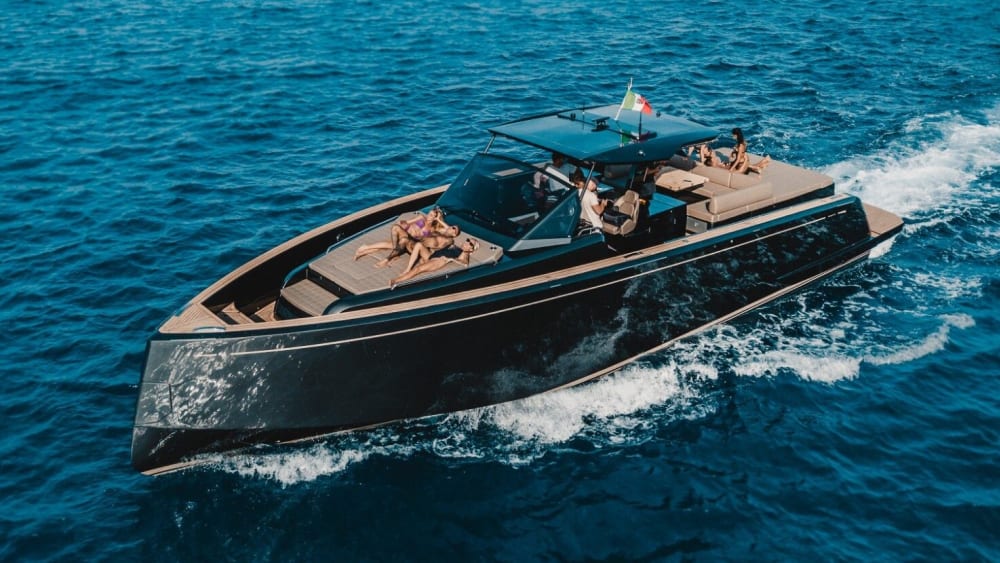 Mitos, aguas y atardeceres: Crucero al Templo de Poseidón