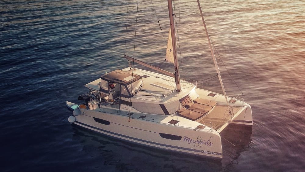 Catamaran Cruise from Portimão to Benagil