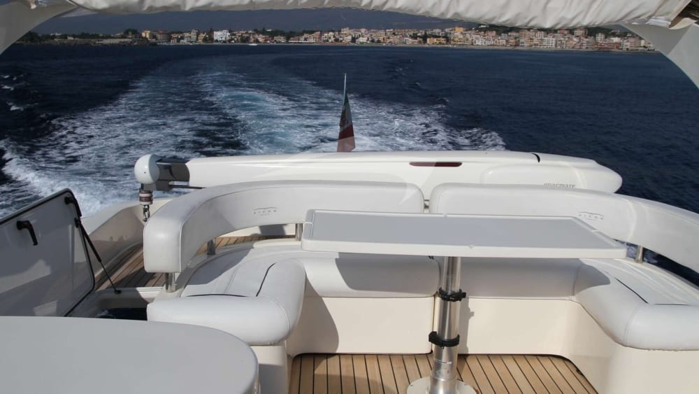 Siracusa & Ortigia in Grand Style: A Full-Day Yacht Charter