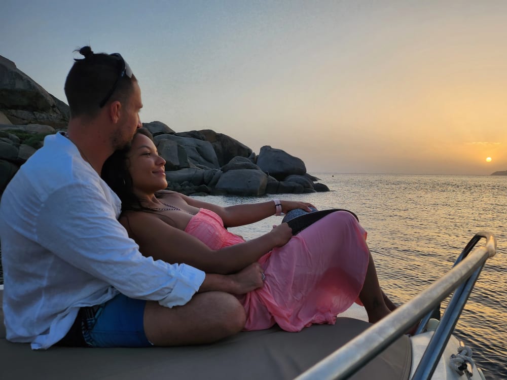 Aperitivo al tramonto e Masterclass con un famoso chef a bordo