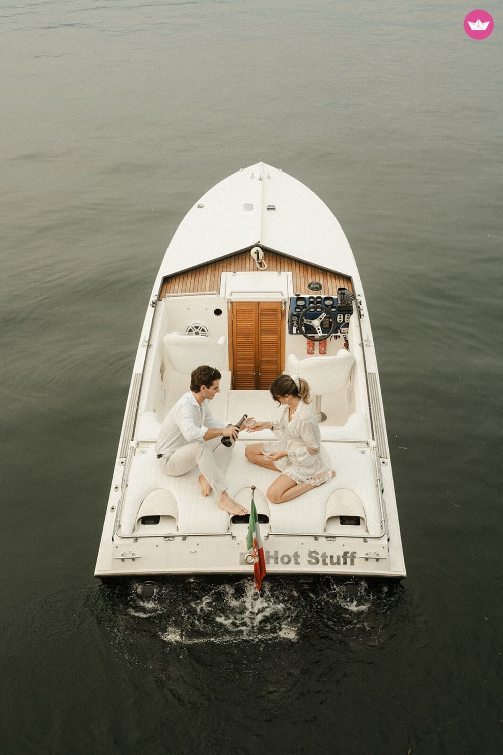 Velocità e stile: 1 ora di esplosione sull'isola su una Cigarette Racing 28SS