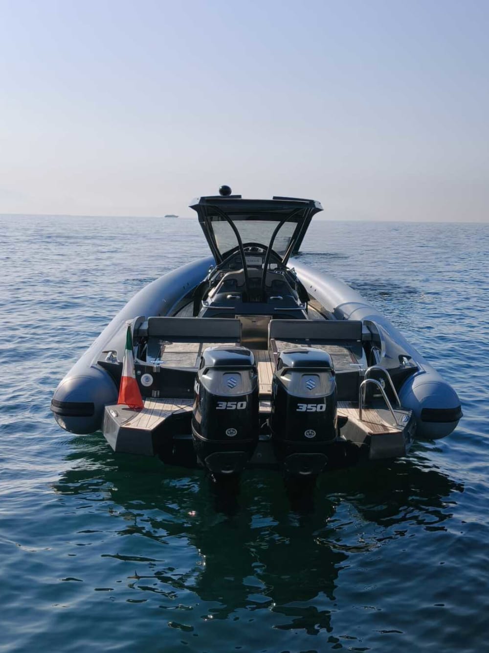 Le Perle Flegree: Crociera di Lusso tra Procida e Ischia