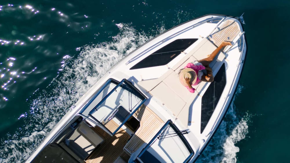 Crucero matutino de medio día desde Vilamoura: 4 horas de encanto costero, natación y exploración