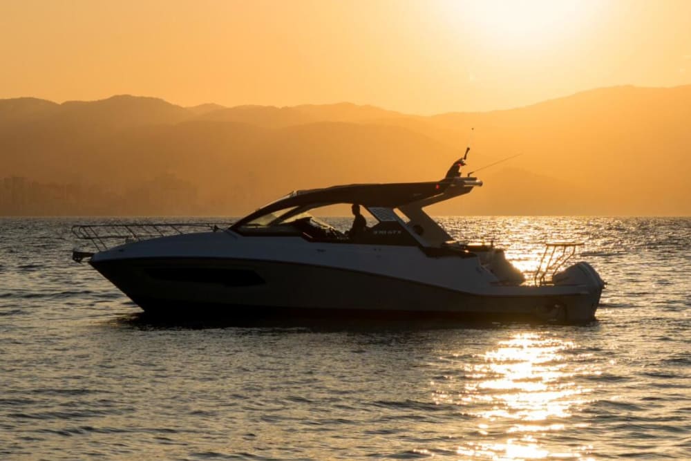 Brilho Noturno – Passeio ao Pôr do Sol no Mediterrâneo (2h)