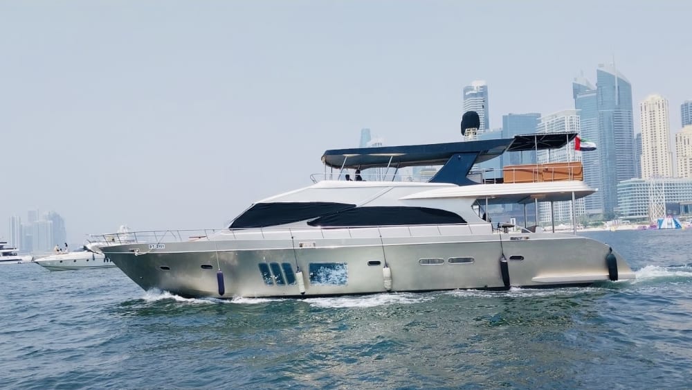 4-Hour Luxury Italian 88ft Yacht with Jacuzzi Experience in Dubai Best Offer