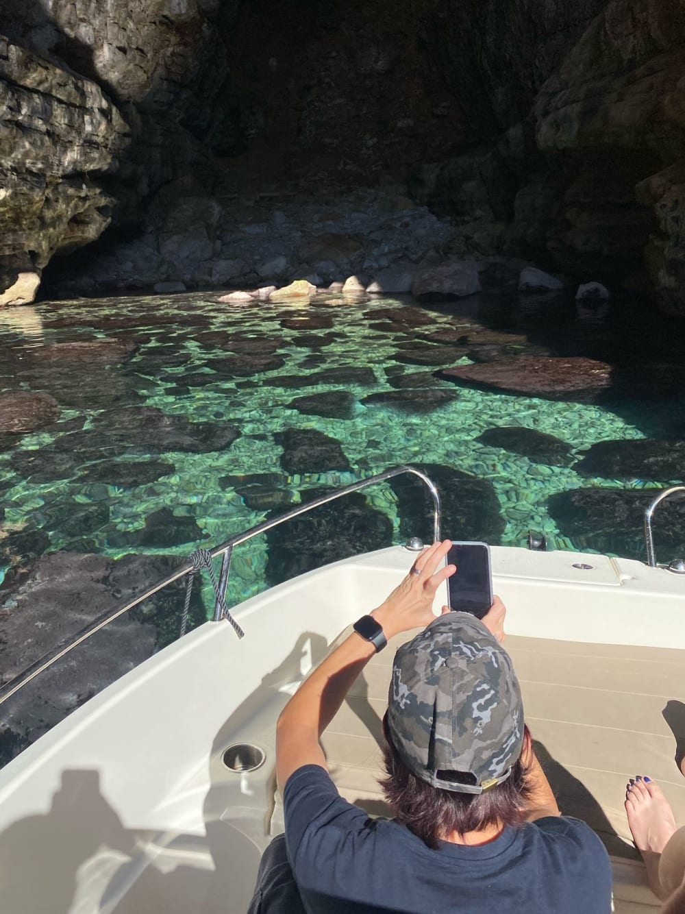 Sea Cave Adventure: Private 4-Hour Boat Tour