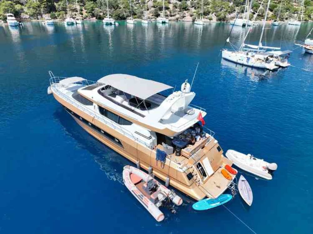 Göcek Bliss: Your Ultimate Luxury Yacht Escape