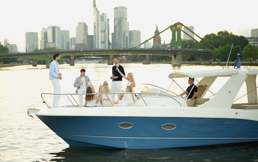 Team Event auf einem Motorboot in Frankfurt - 1h30