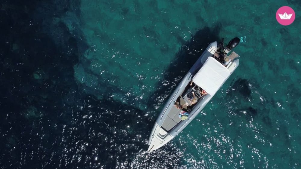 Avventura di snorkeling: scopri le calette segrete di Hydra e Poros