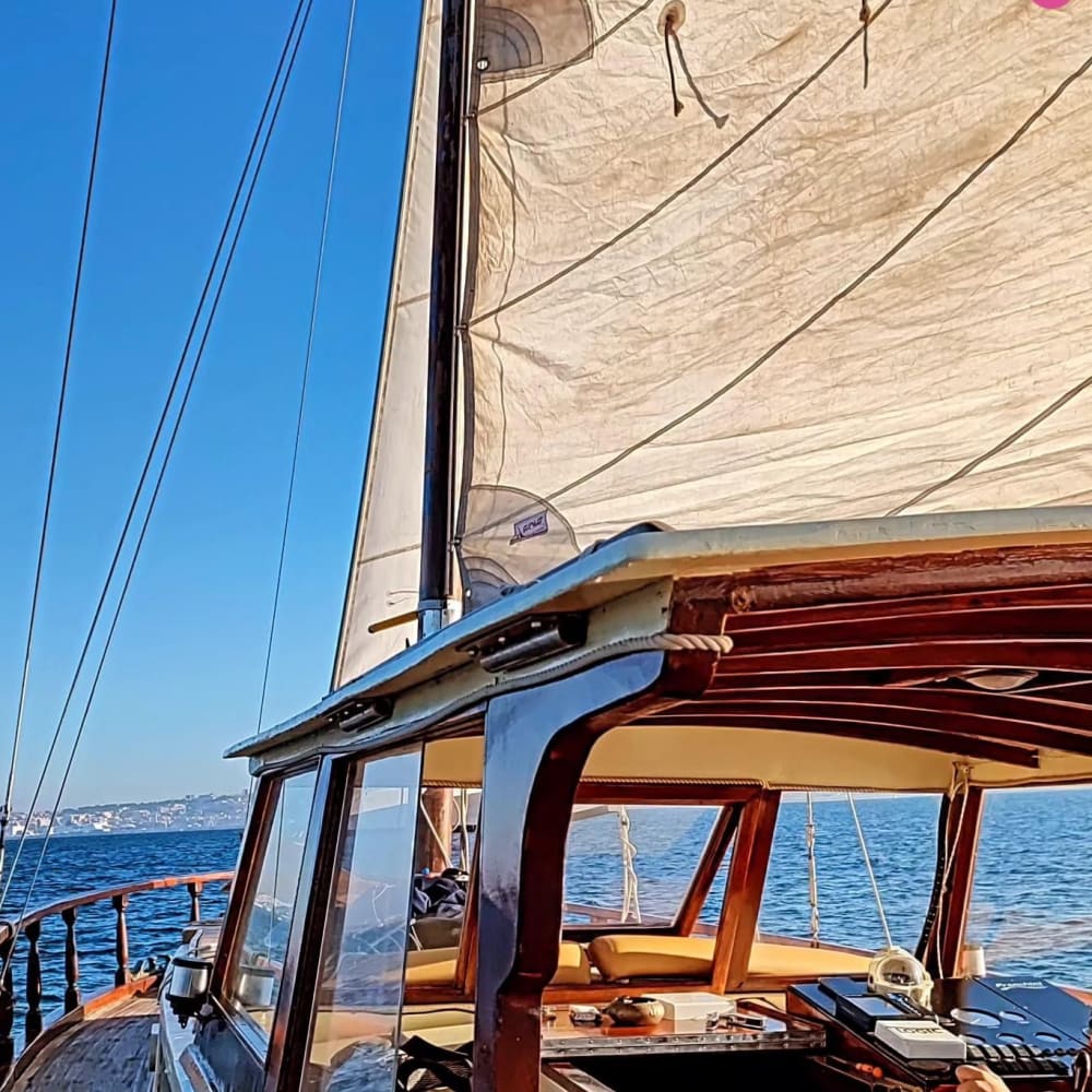 Full Day nel Golfo di Cagliari a Bordo di una Goletta Storica