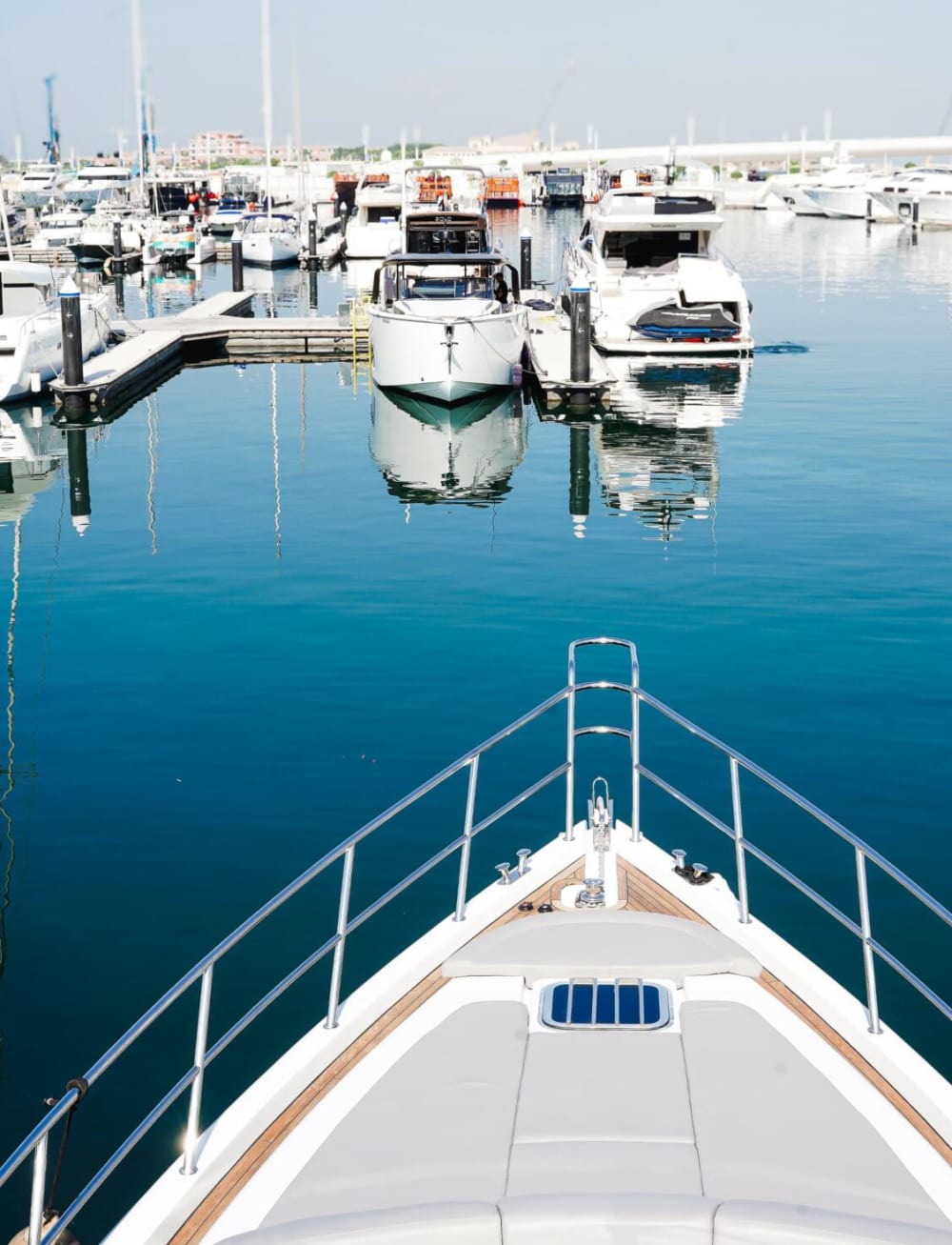 Relájese en el mar: crucero privado de 3 horas en yate con barbacoa y vistas