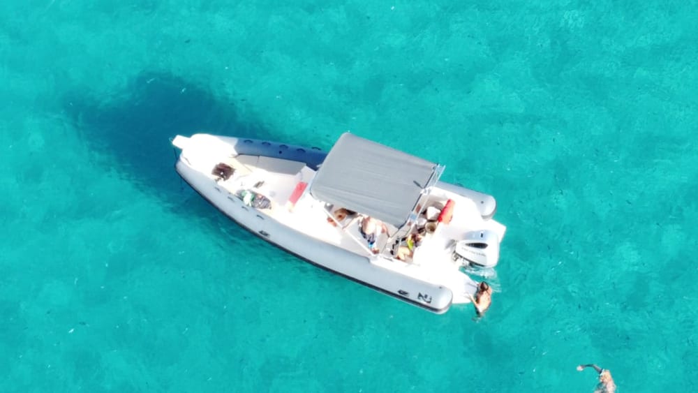 Praia i Focu Tramonto e Aperitivo: la Crociera dell'Ora d'Oro della Calabria