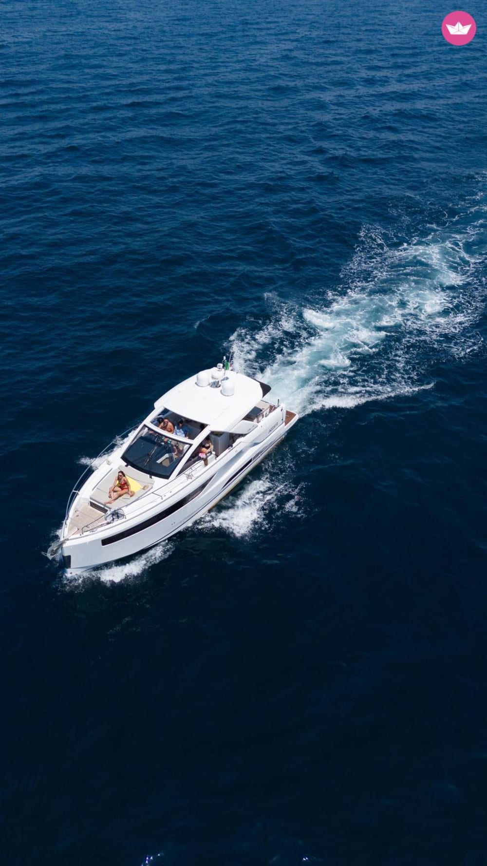 Capri: En dag med lyx och exklusivitet på en yacht från Neapels hamn