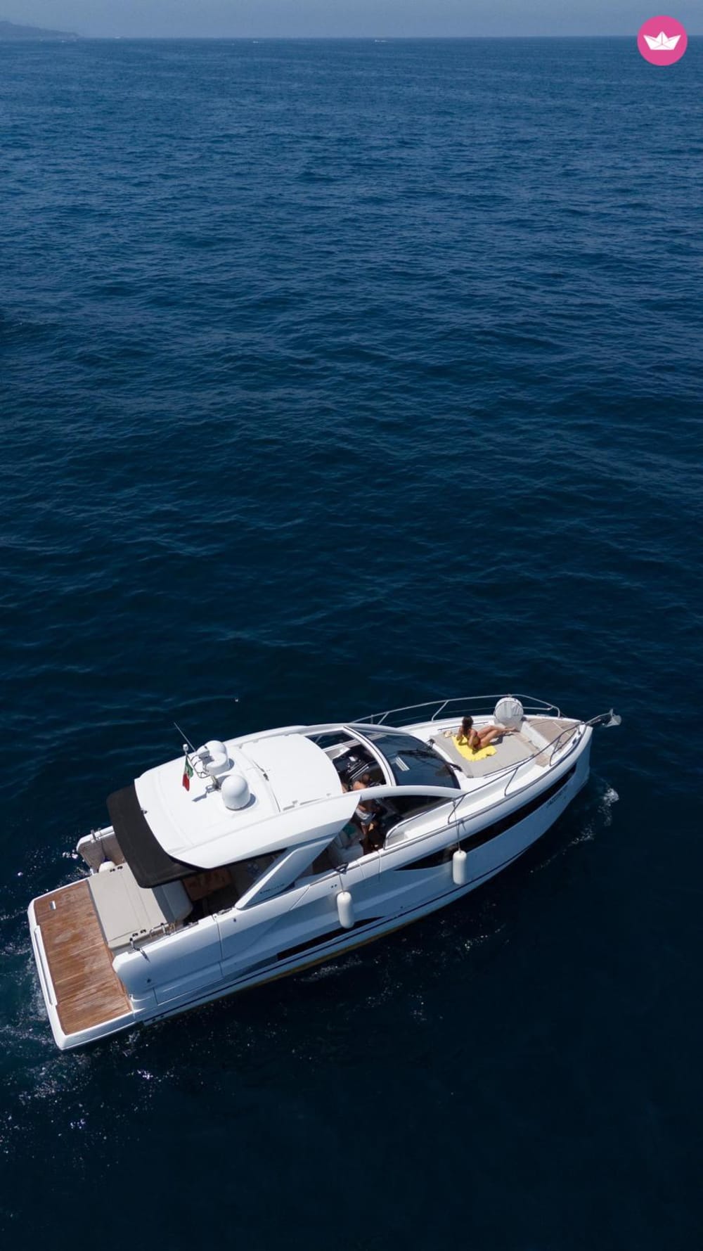 Amalfi och Isola dei Galli: En legendarisk dag från Neapels hamn