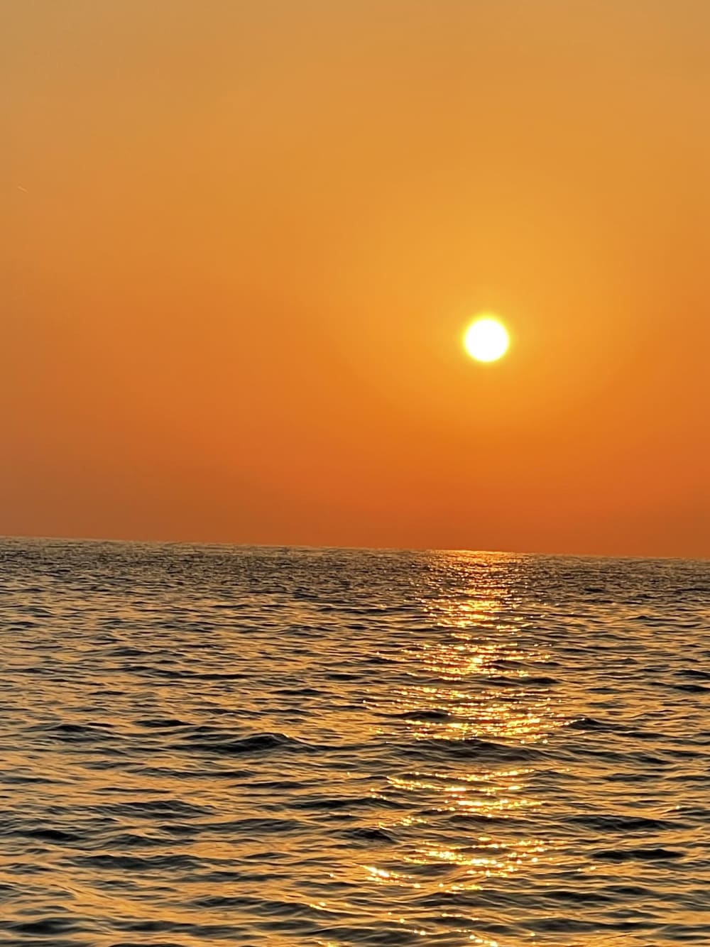 Sonnenuntergangskreuzfahrten – Genießen Sie den herrlichen Sonnenuntergang entlang der atemberaubenden Küste von Saranda