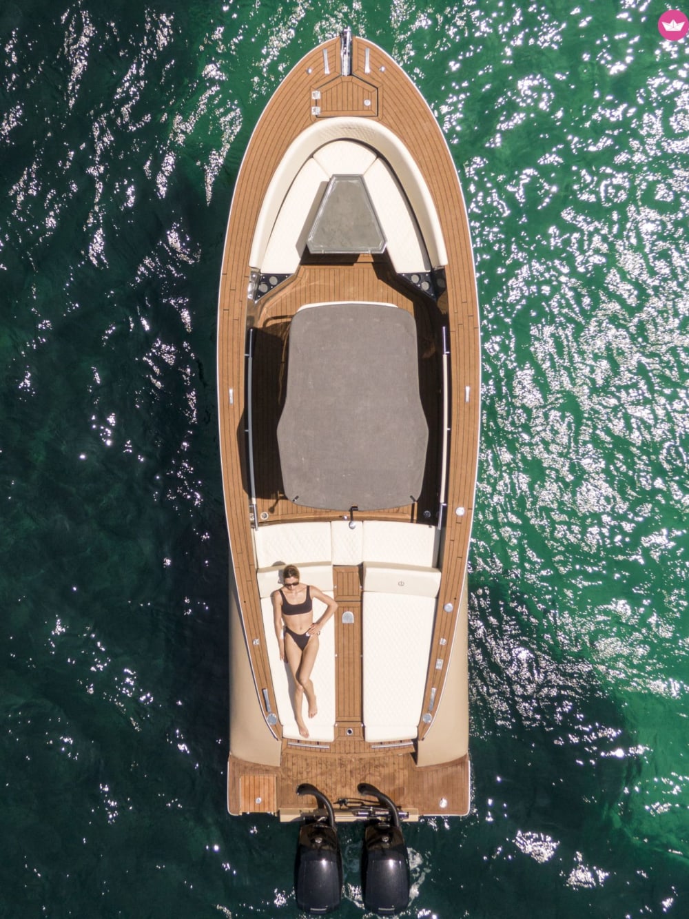 SEA + PLUS
Favignana Reimagined: Un'esperienza di crociera in barca rivoluzionaria, unica e di alta qualità