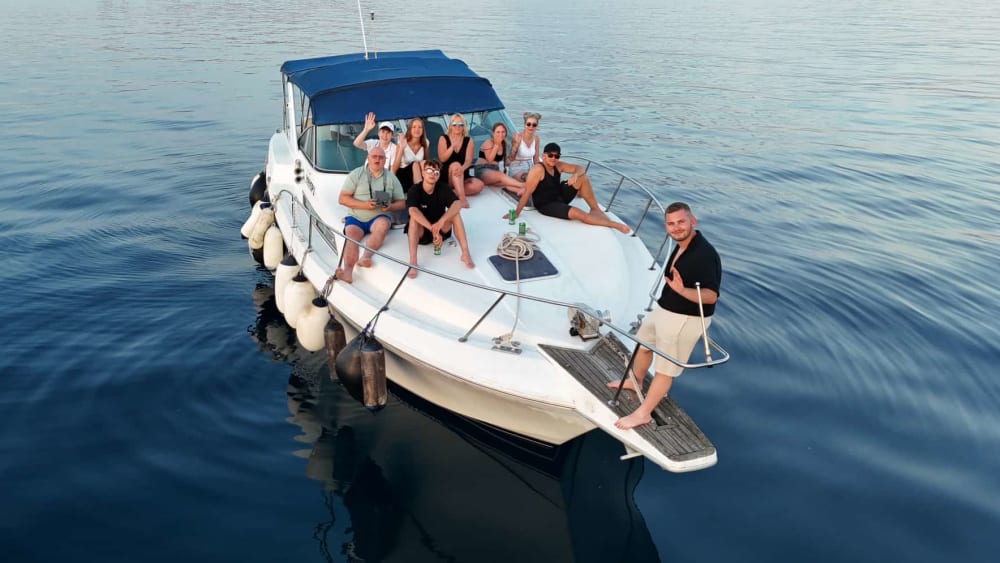 Tour privato in barca di un giorno intero (10 ore): Parco nazionale di Brioni, baie nascoste e paradiso adriatico