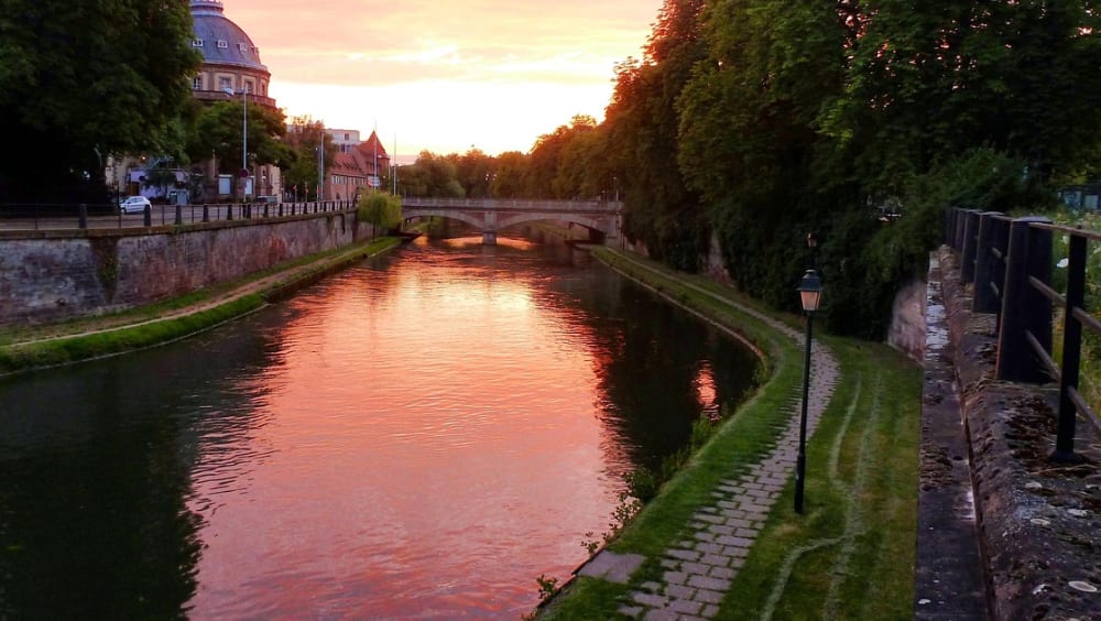Sonnenuntergangskreuzfahrt – 2 Stunden in Straßburg