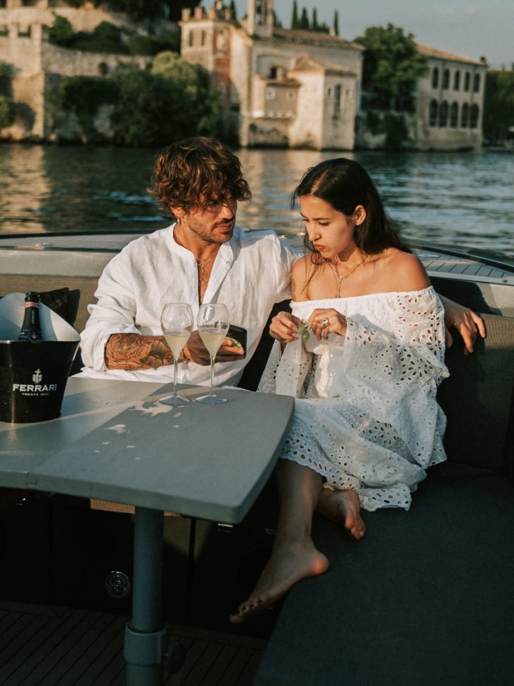 Ganztägige Tour 8 Stunden: Sirmione zu den Wundern des Gardasees