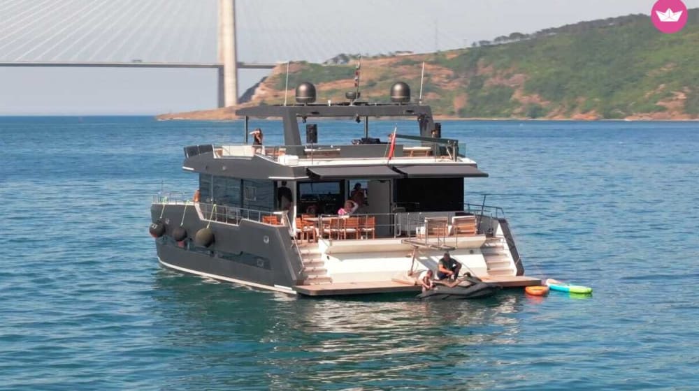 Bodrum por mar: una escapada de día completo en catamarán para disfrutar de un auténtico deleite sensorial