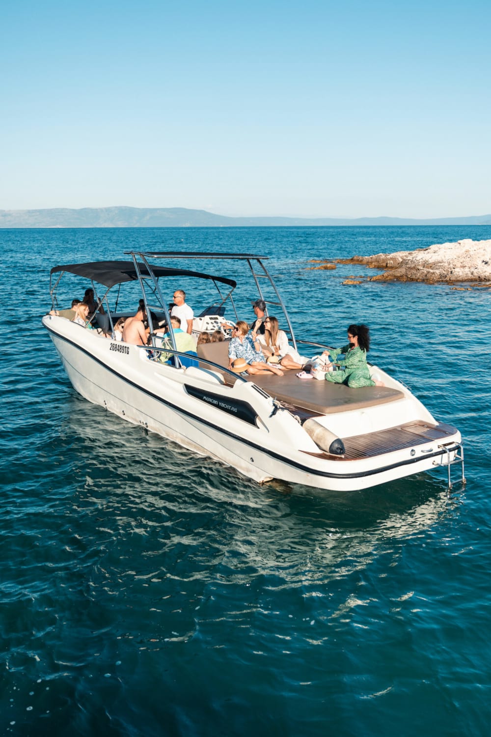 Esplora Cherso e nuota nella Grotta Azzurra – 4,5 ore