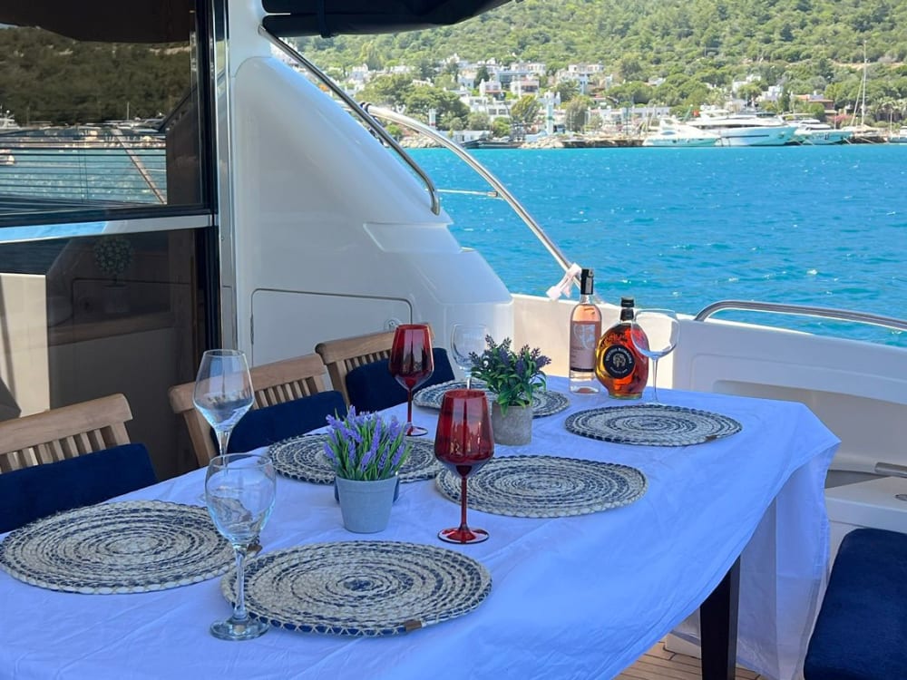 Bodrums Elite-Auszeit: Ihre private Luxusyacht erwartet Sie