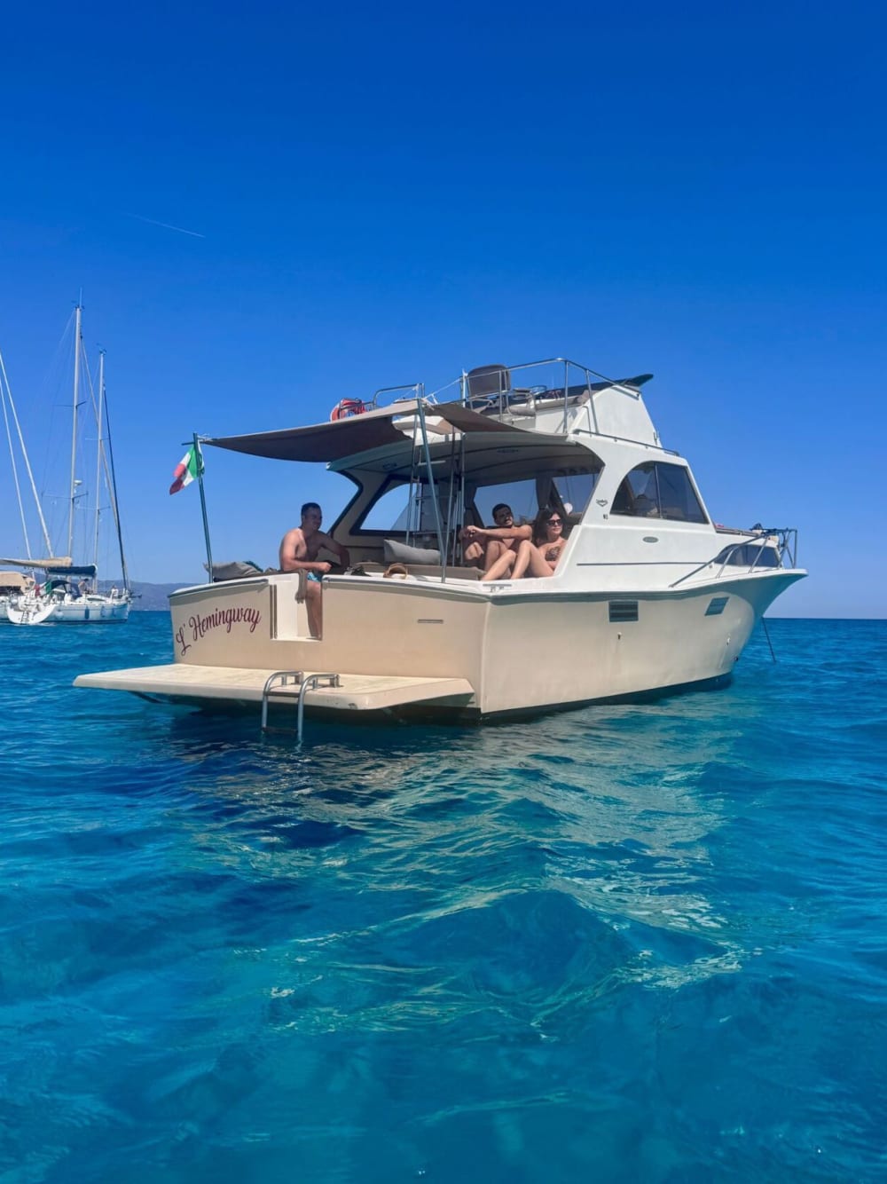 The Wonders of the Gulf of Cagliari: A Day Trip from Marina di Sant'Elmo