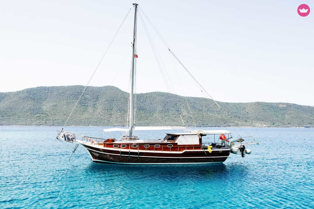 Schwimmen, Entspannen und Genießen: Luxus-Gulet-Charter in Fethiye (Mittagessen inbegriffen)