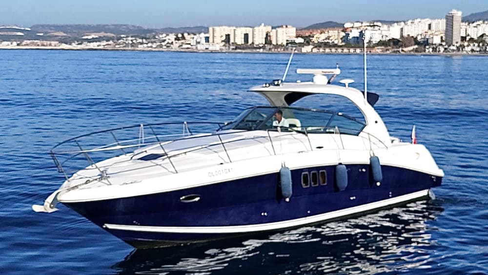 Descubre la Costa del Sol: un paseo en barco de 4 horas por Estepona