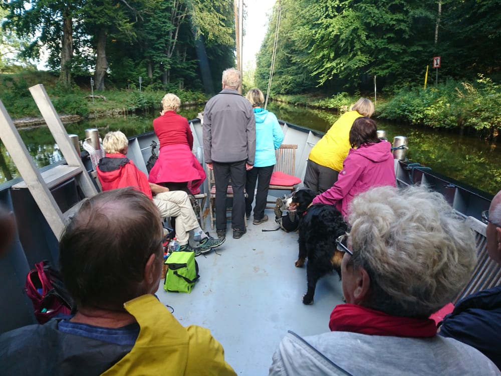 90-minütige Baalensee- und Stolpsee-Rundfahrt